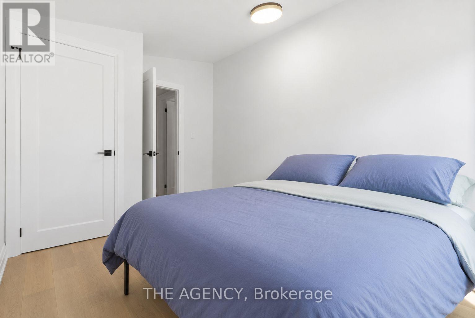 364 Adelaide Avenue E Property Photo 21