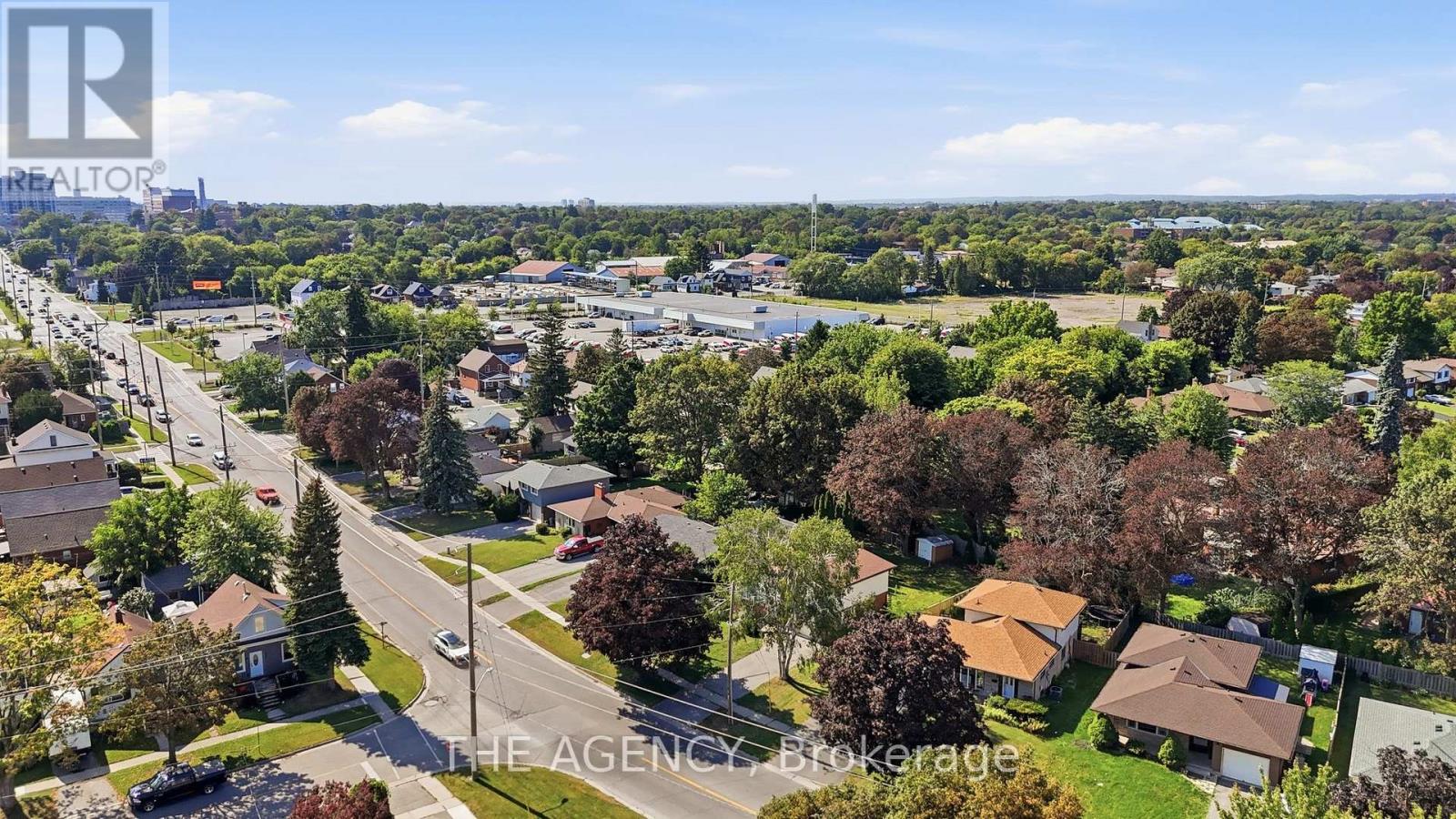 364 Adelaide Avenue E Property Photo 34
