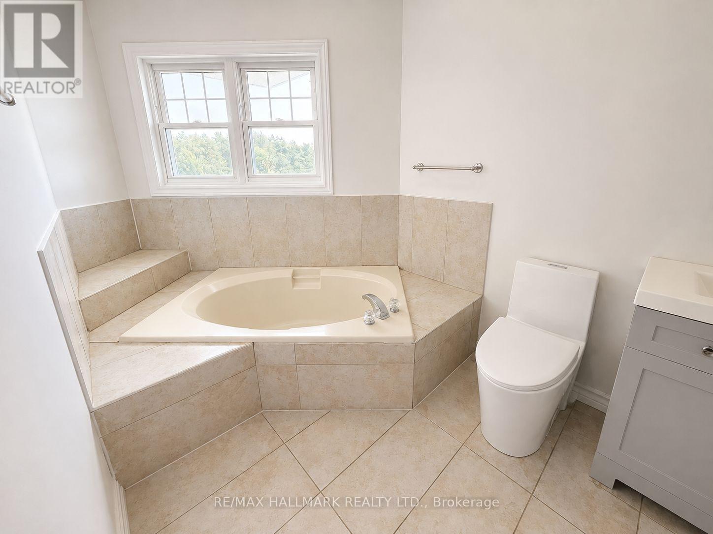 E11 - 1665 Nash Road Property Photo 21