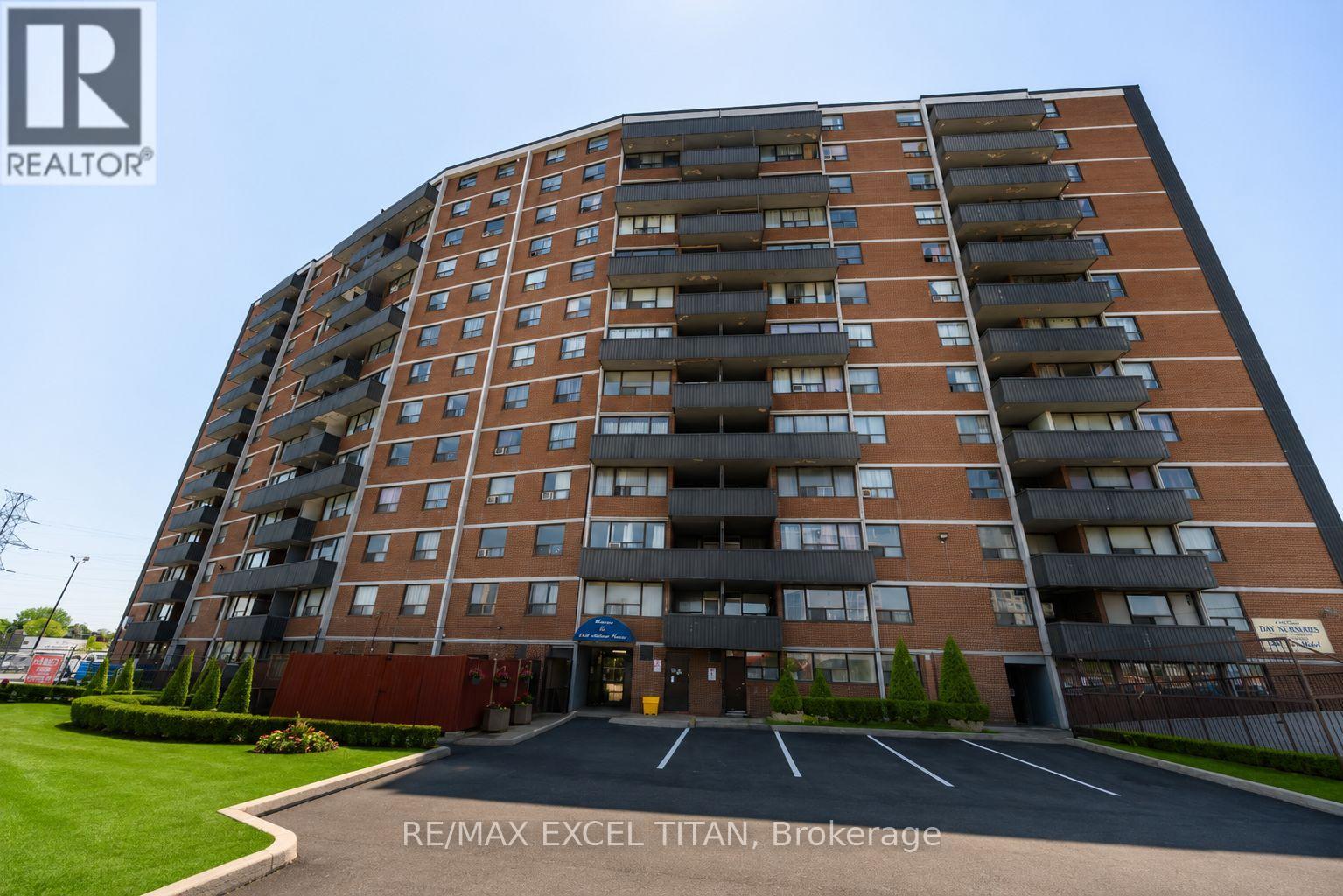 801 - 1385 Midland Avenue Property Photo 1