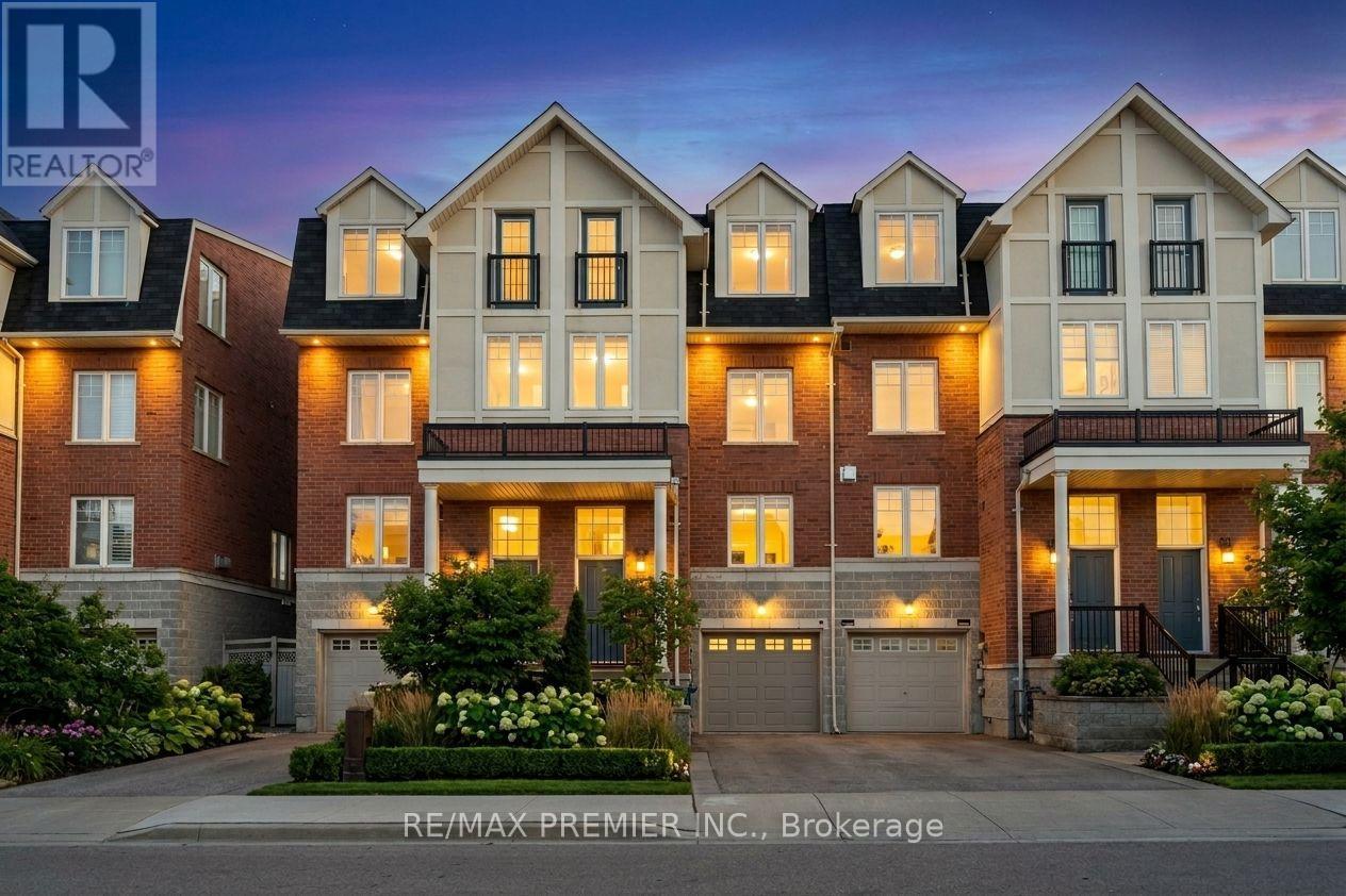 95 JOHN BELL CRESCENT