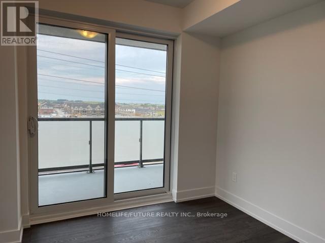 407 - 2550 Simcoe Street N Property Photo 8