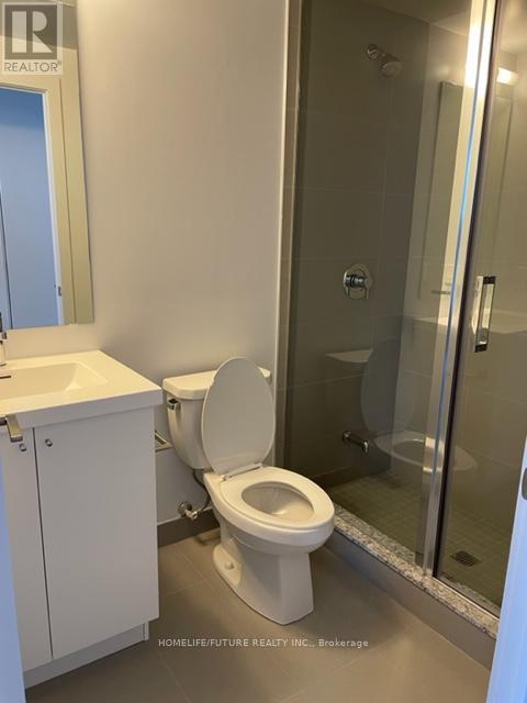 407 - 2550 Simcoe Street N Property Photo 14