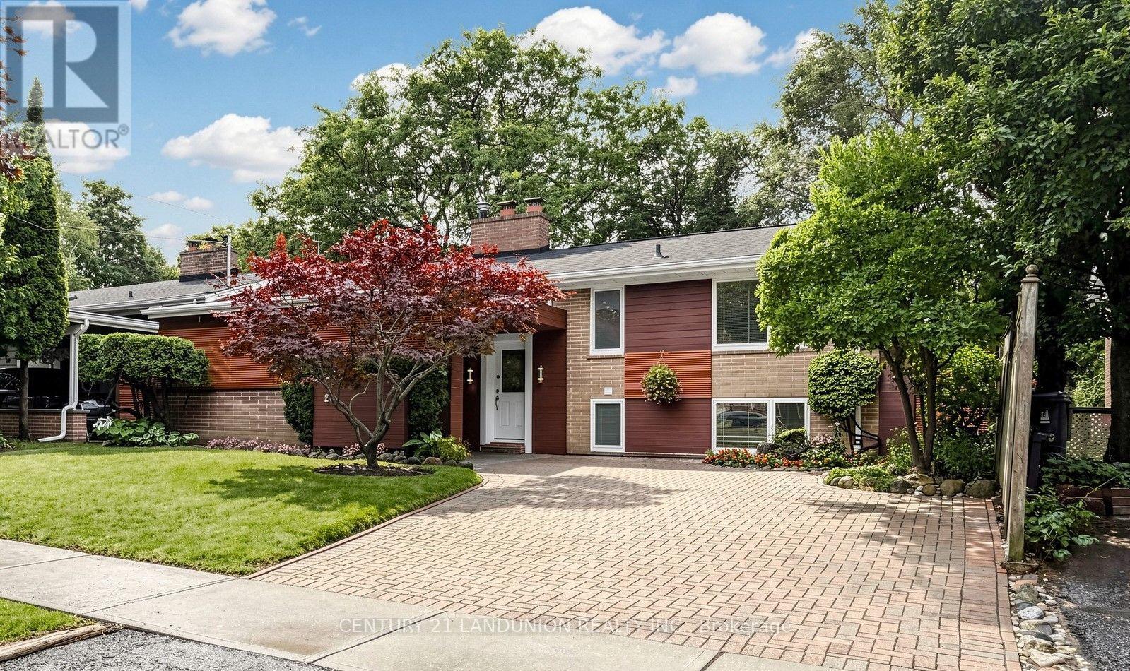 23 BENLEIGH DRIVE
