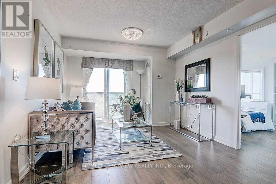 1111 - 1346 Danforth Road Property Photo 12