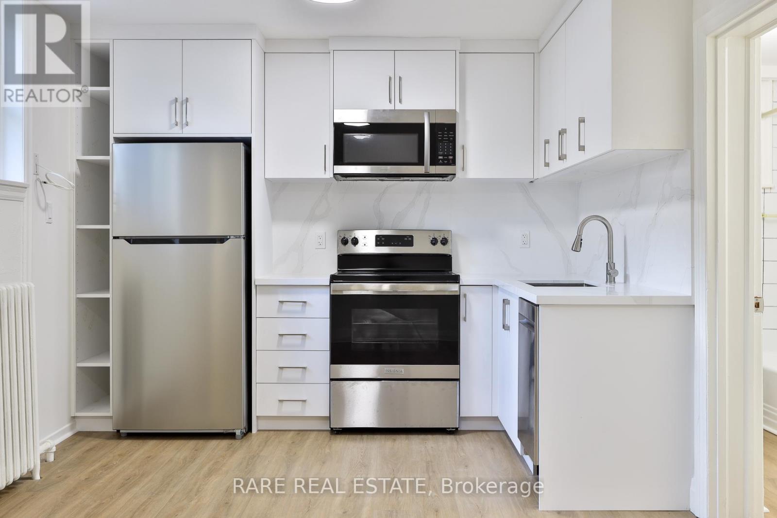 A - 2369 Queen Street E Property Photo 6