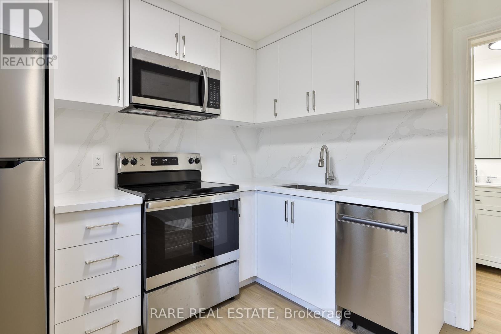 A - 2369 Queen Street E Property Photo 8