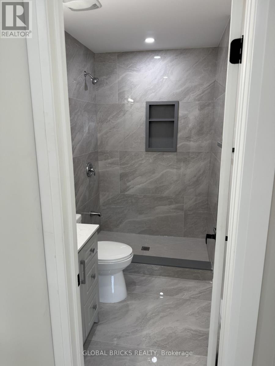 Unit 3- Lower - 101 Minerva Avenue Property Photo 2