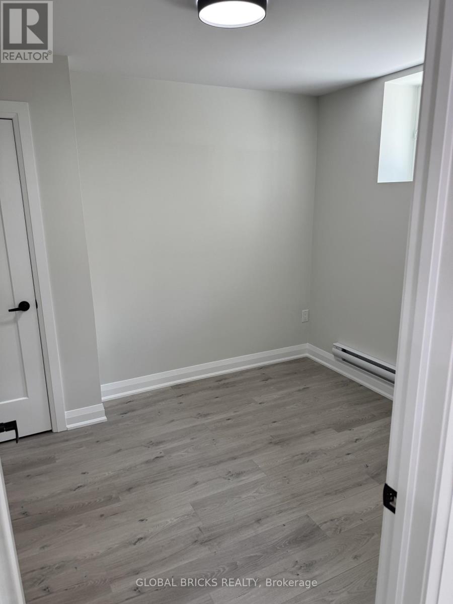 Unit 3- Lower - 101 Minerva Avenue Property Photo 19