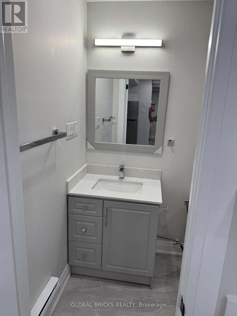 Unit 3- Lower - 101 Minerva Avenue Property Photo 21