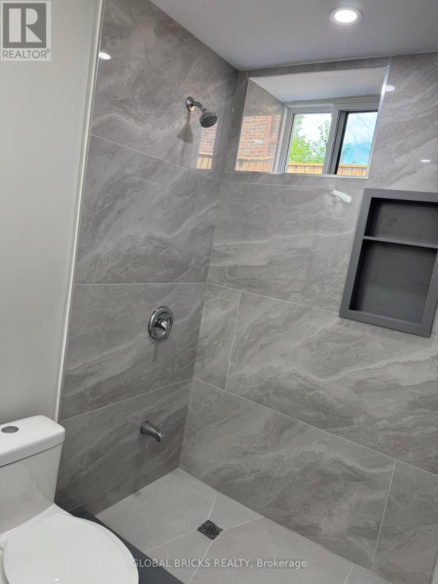 Unit 3- Lower - 101 Minerva Avenue Property Photo 23