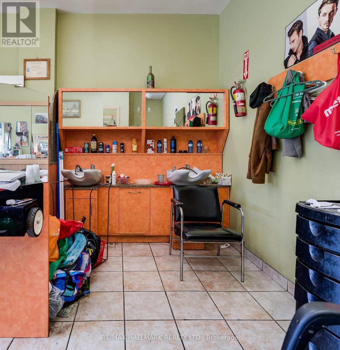 1786 Danforth Avenue Property Photo 8