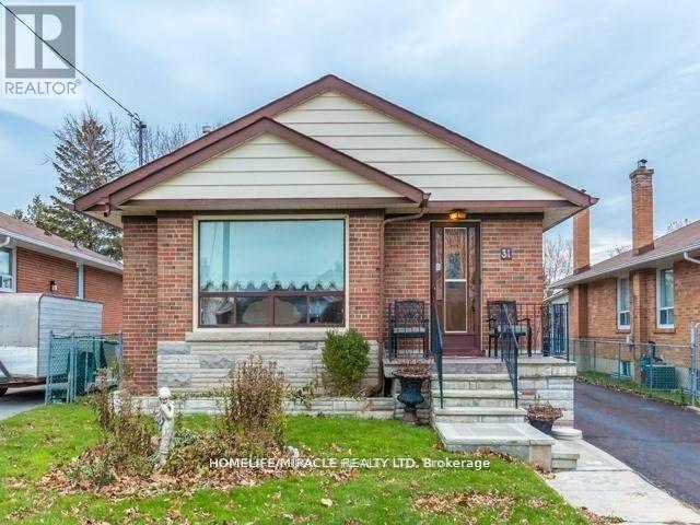 31 KILGREGGAN CRESCENT Property Photo 1
