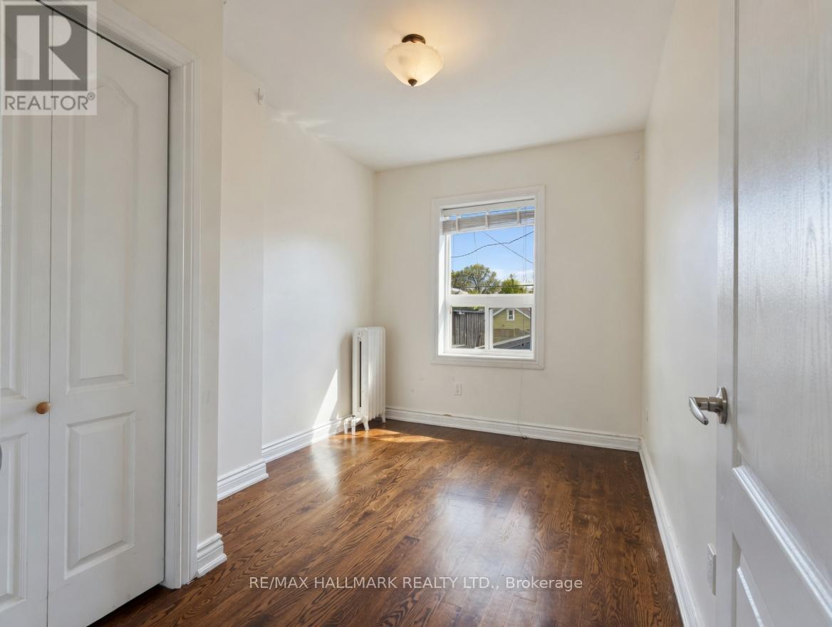 2 - 2038 Danforth Avenue Property Photo 6