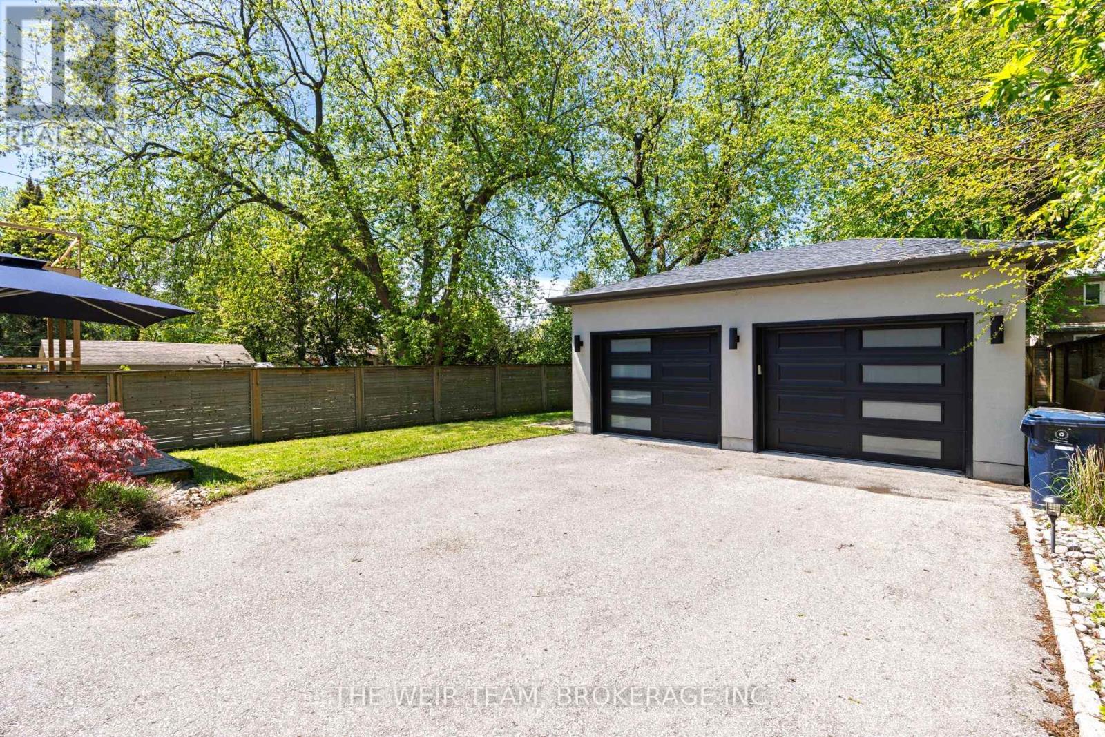 92 Gradwell Drive Property Photo 41