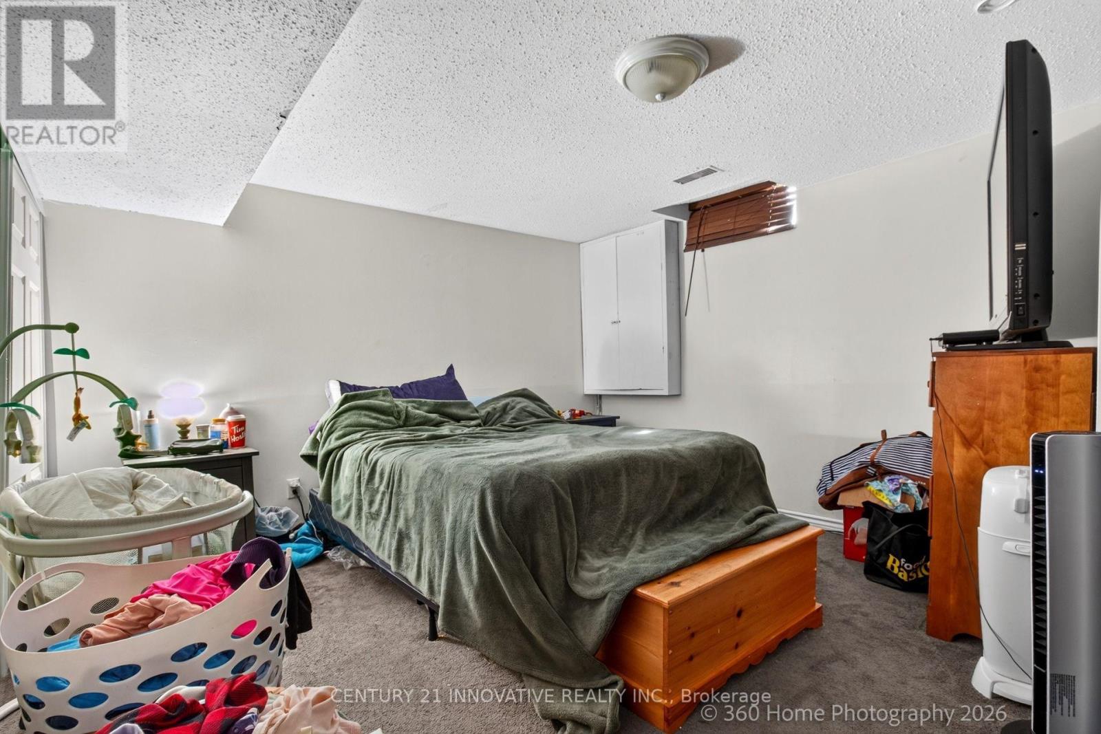 888 Southgate Drive Property Photo 4