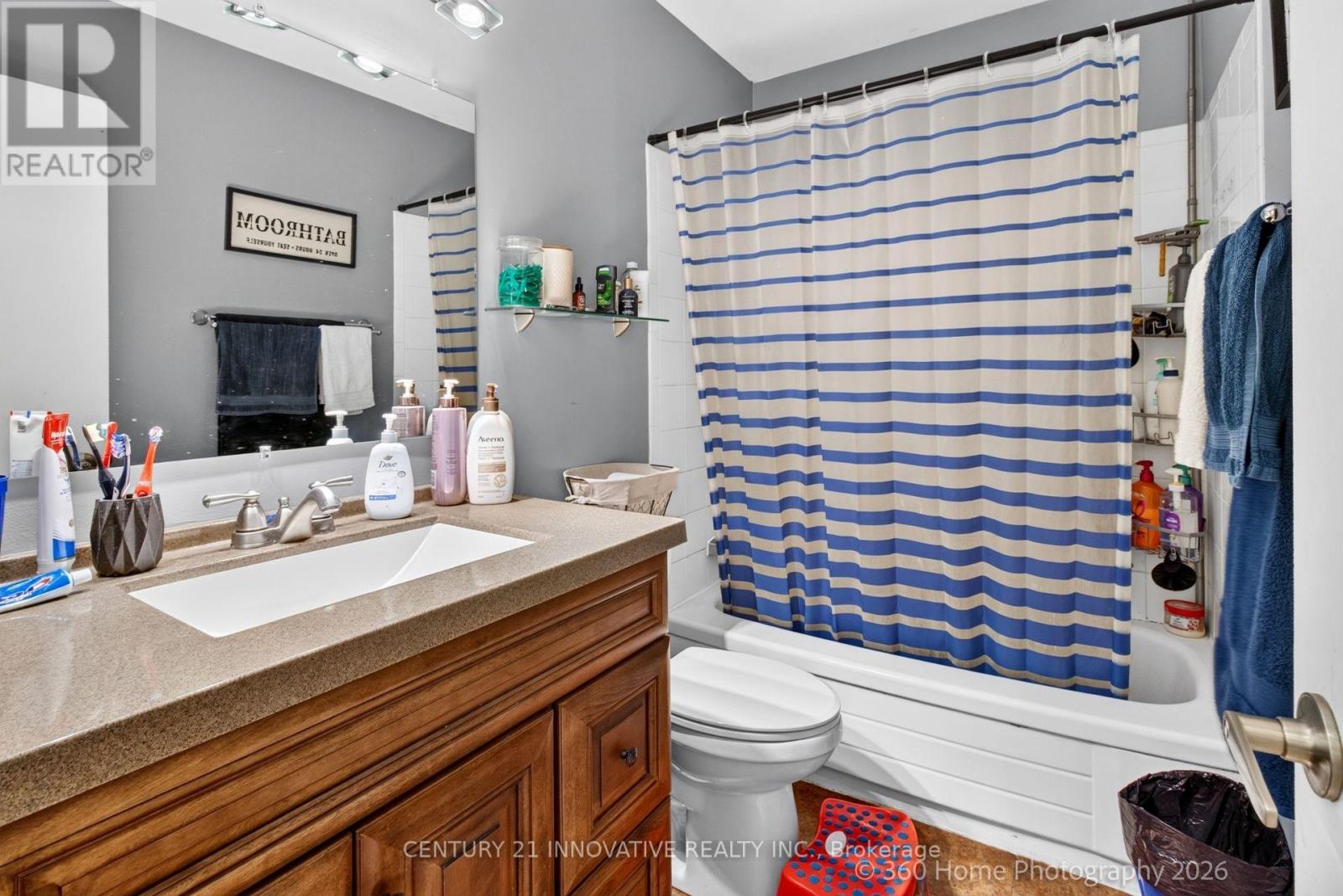 888 Southgate Drive Property Photo 10