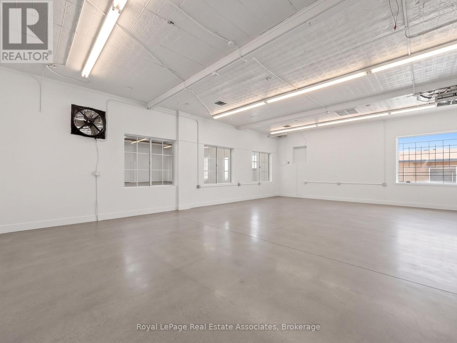 1 - 1597 Queen Street E Property Photo 9