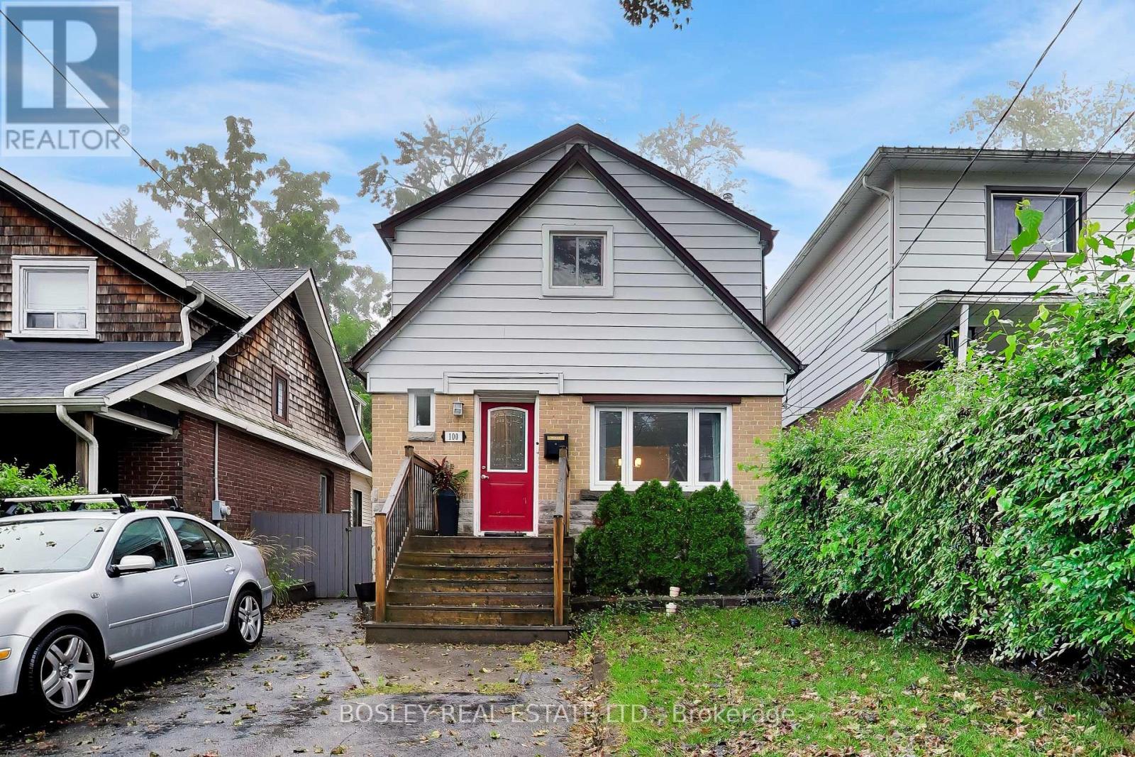 Main - 100 Kildonan Drive Property Photo 1
