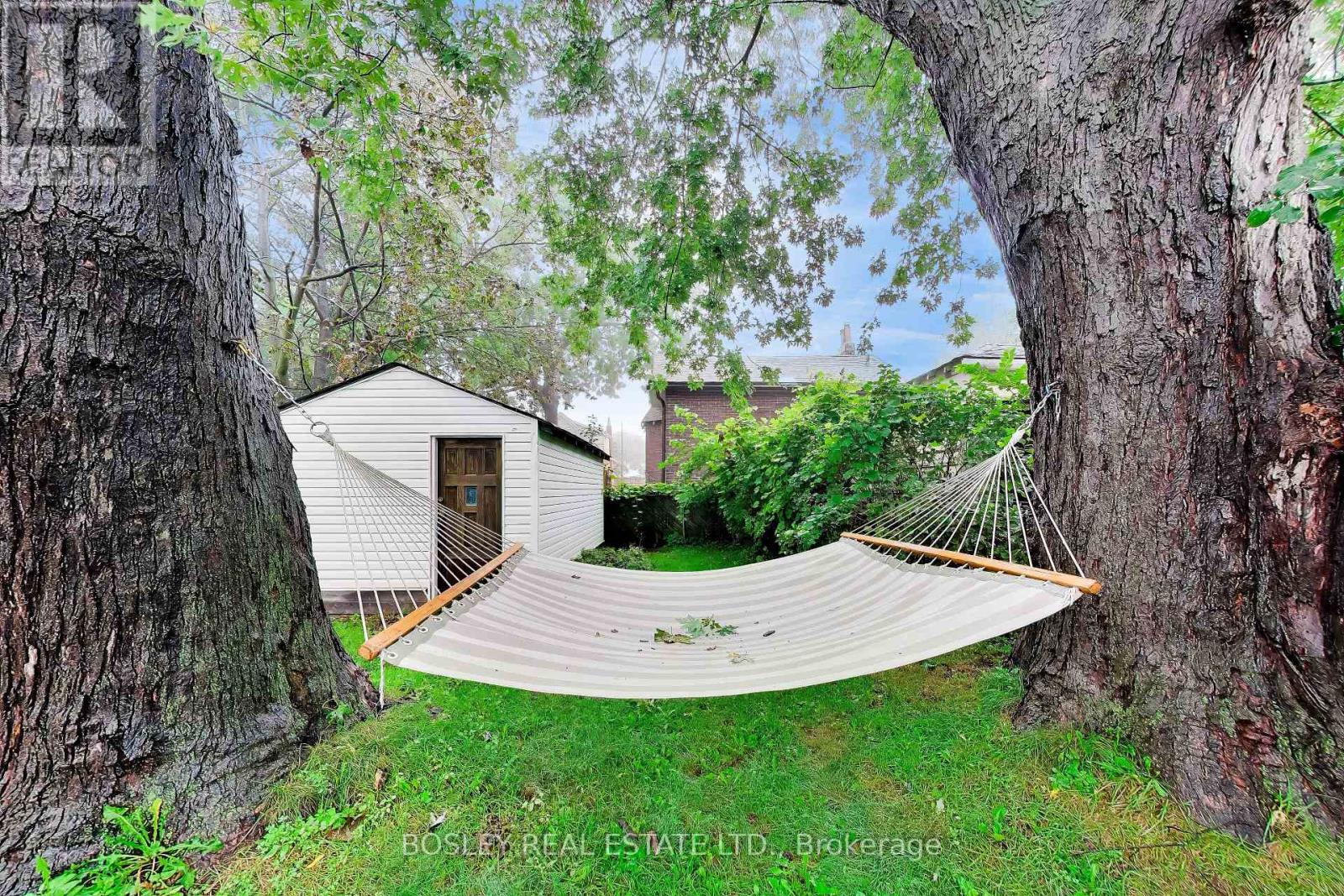 Main - 100 Kildonan Drive Property Photo 16