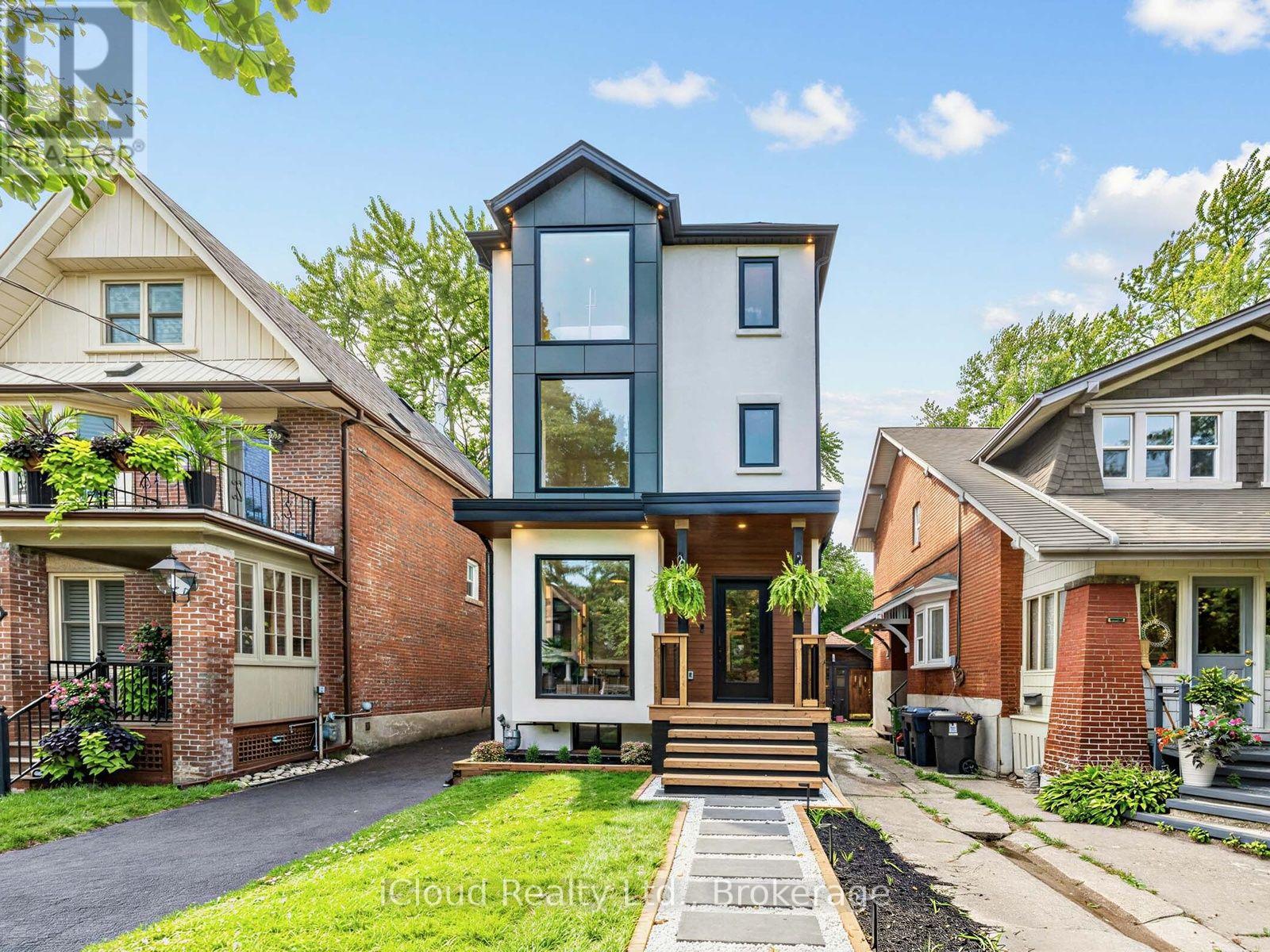 96 Woodycrest Avenue Property Photo 1