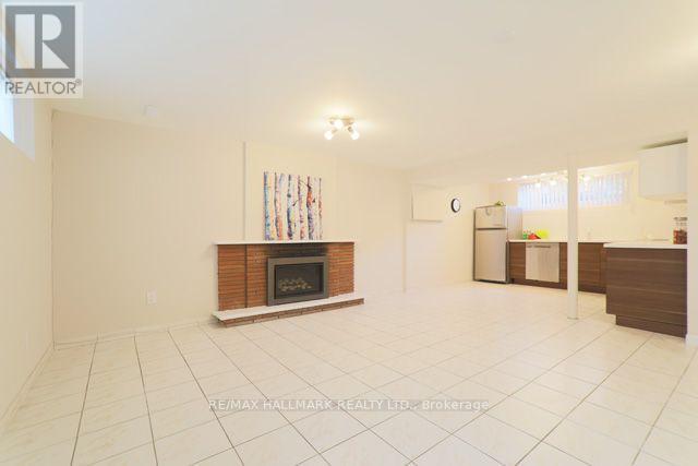 Lower - 45 Landfair Crescent Property Photo 2