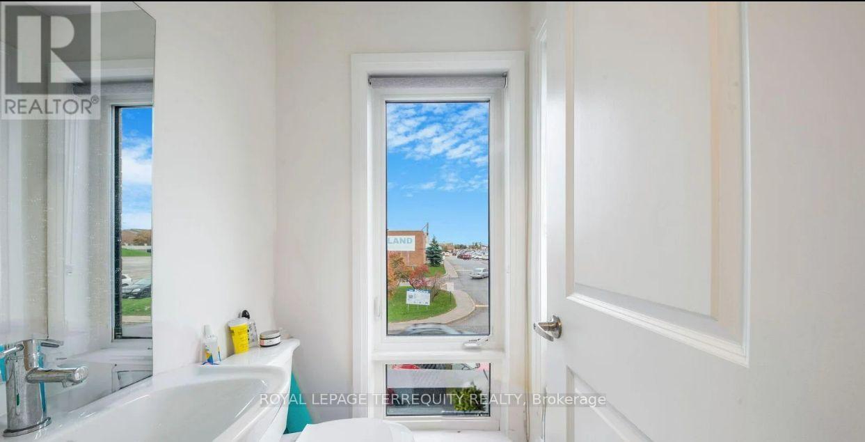 43 - 30 Liben Way Property Photo 26