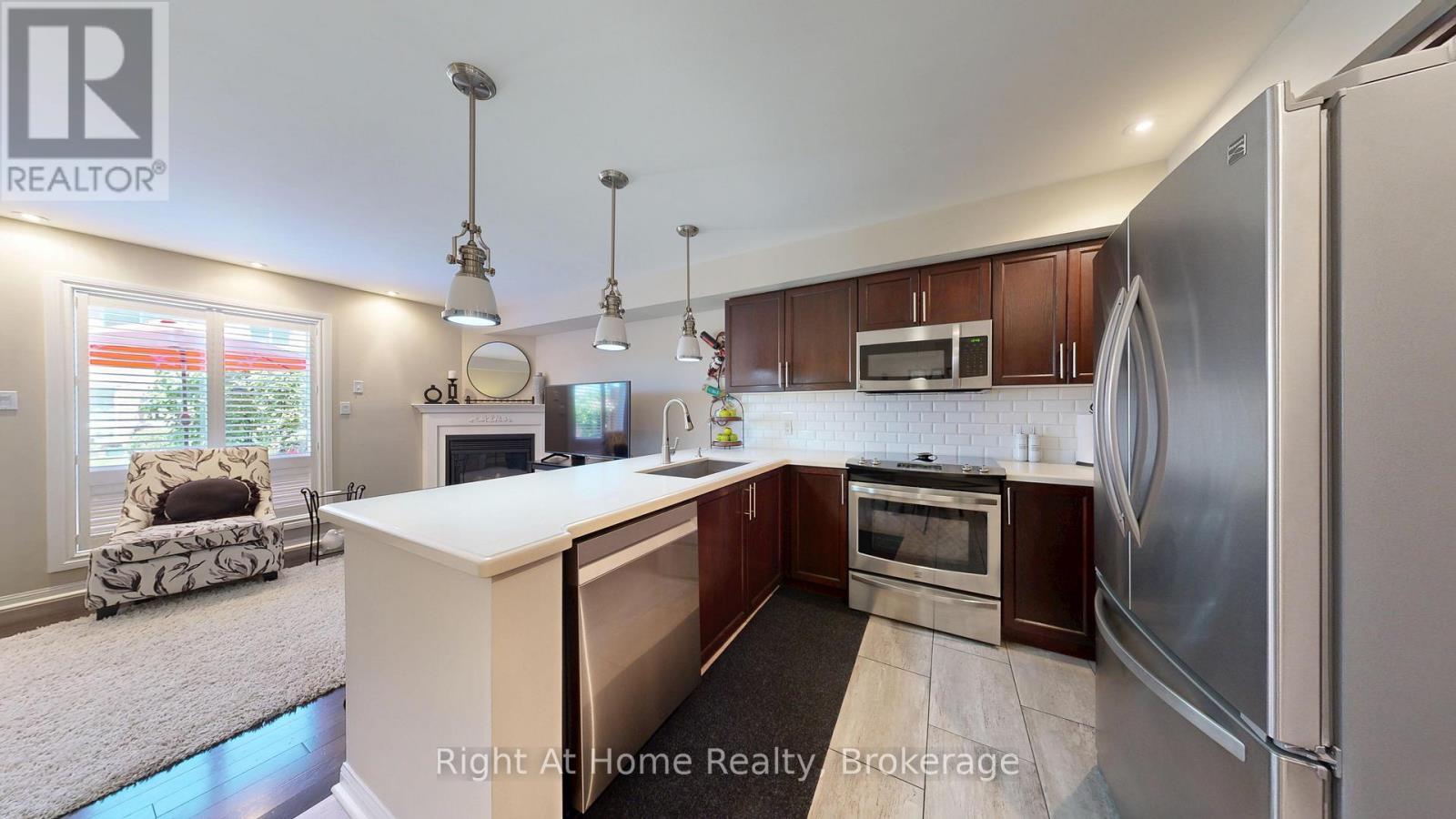 40 Torr Lane Property Photo 3