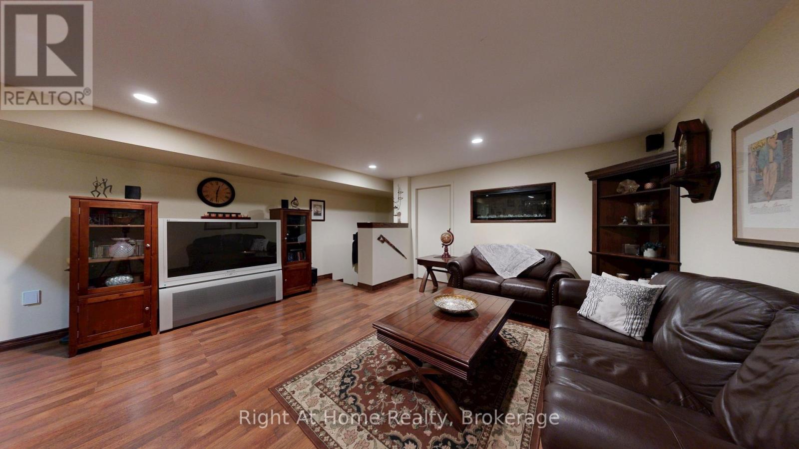 40 Torr Lane Property Photo 10