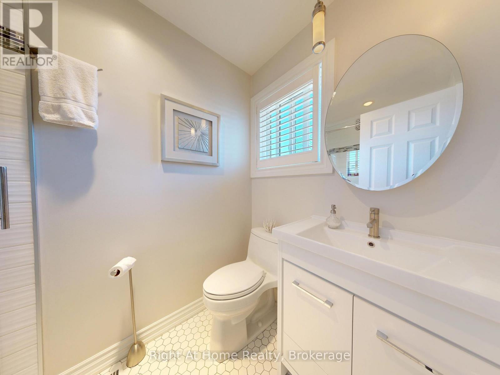 40 Torr Lane Property Photo 14