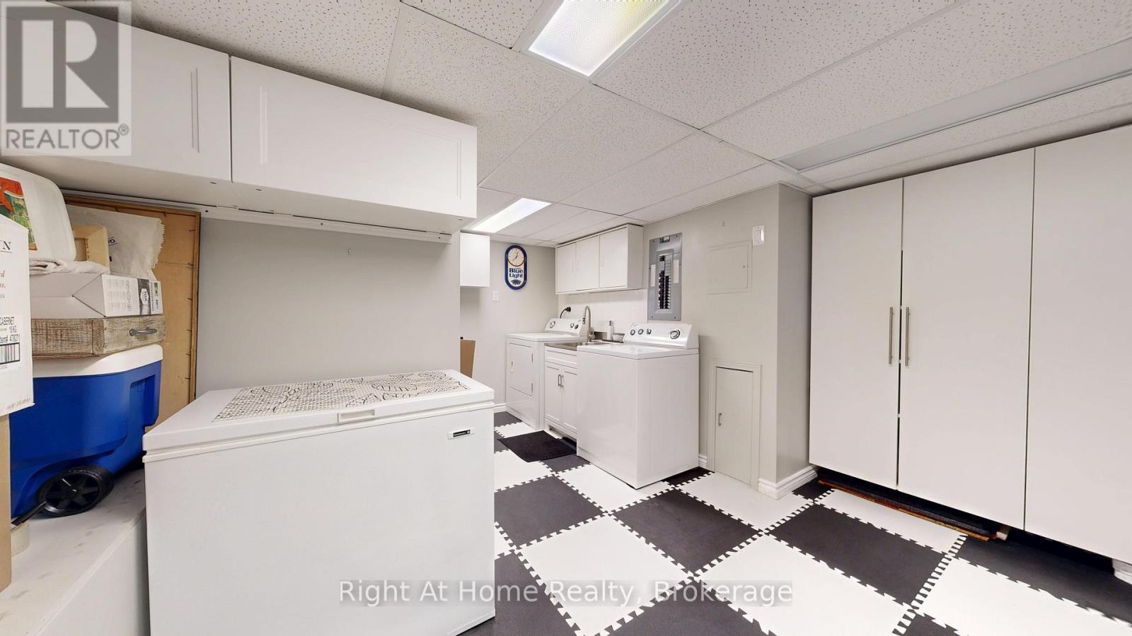 40 Torr Lane Property Photo 17