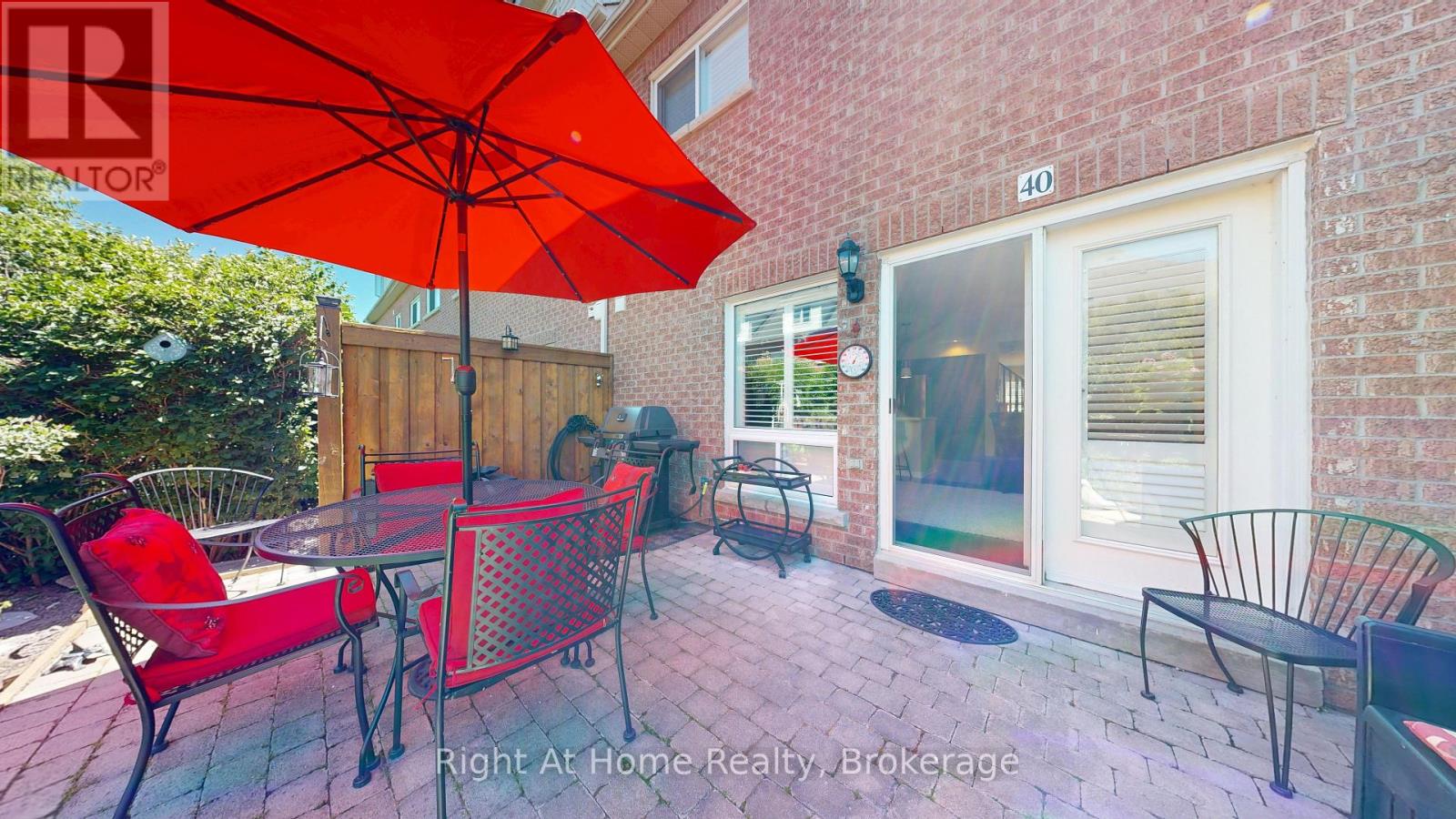 40 Torr Lane Property Photo 18