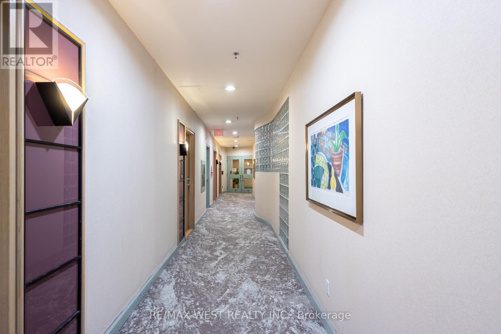 707 - 88 Corporate Drive Property Photo 22