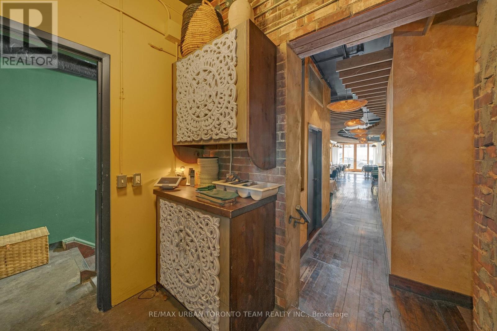 162 Danforth Avenue Property Photo 21