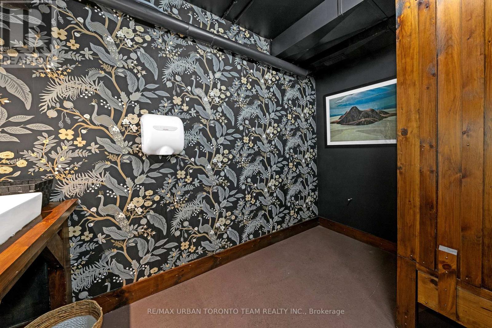 162 Danforth Avenue Property Photo 34