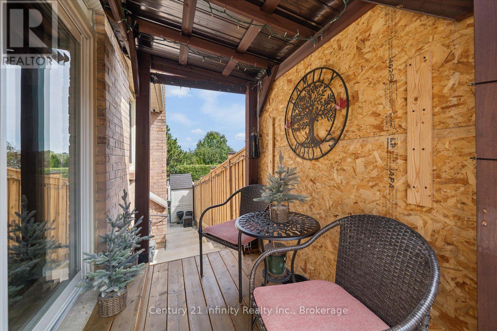 814 Lochness Crescent Property Photo 13