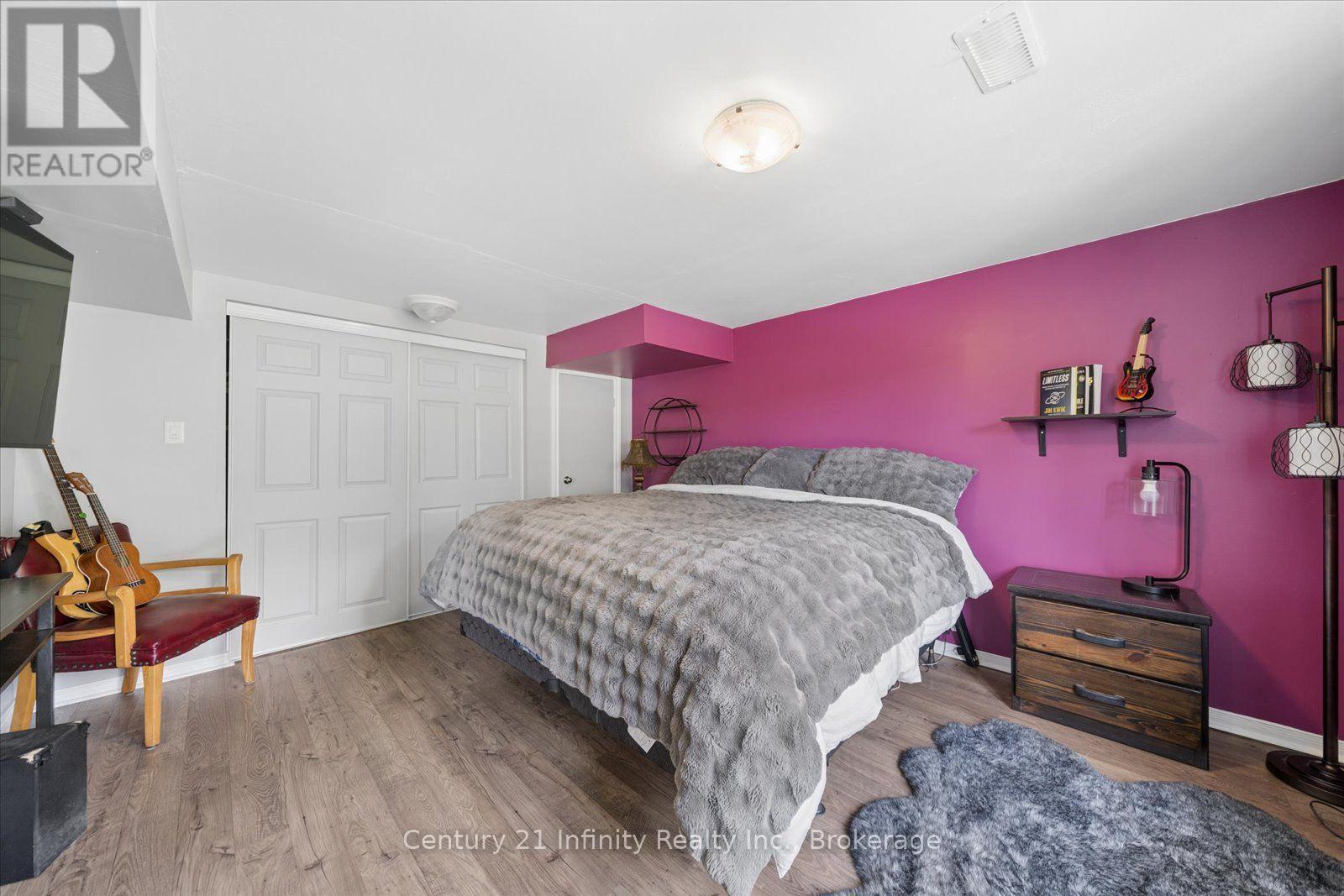 814 Lochness Crescent Property Photo 40