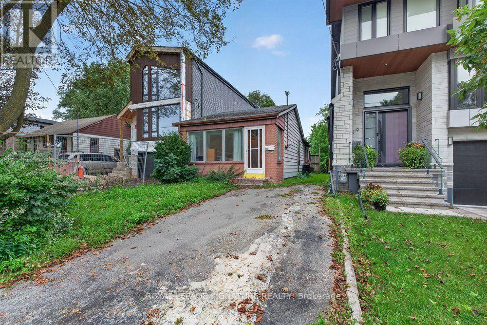 121 PRESTON STREET Property Photo 1