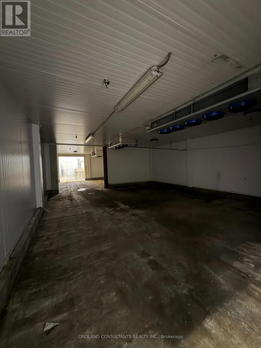 250 Bayly Street West Property Photo 40
