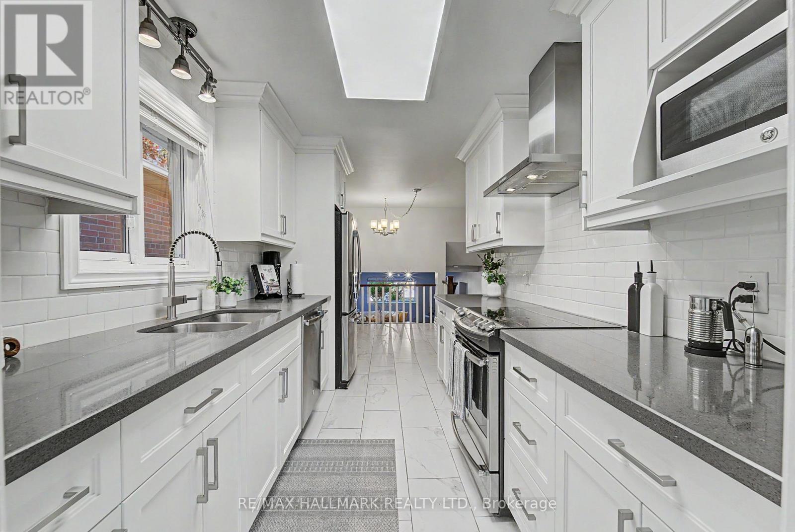 117 Clappison Boulevard Property Photo 8
