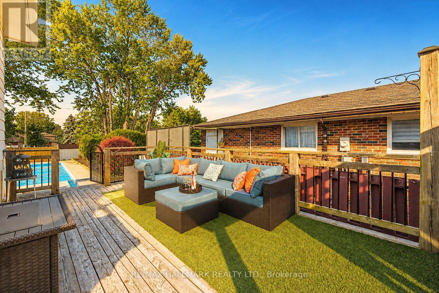 117 Clappison Boulevard Property Photo 24