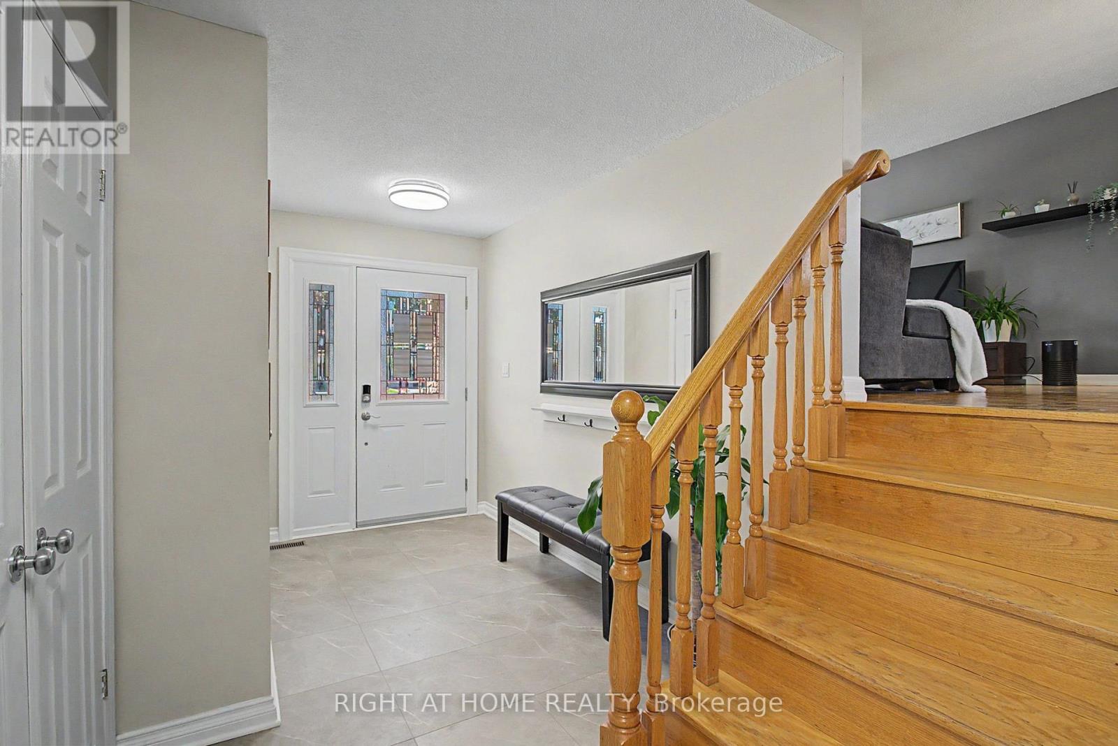784 Rodney Court Property Photo 7