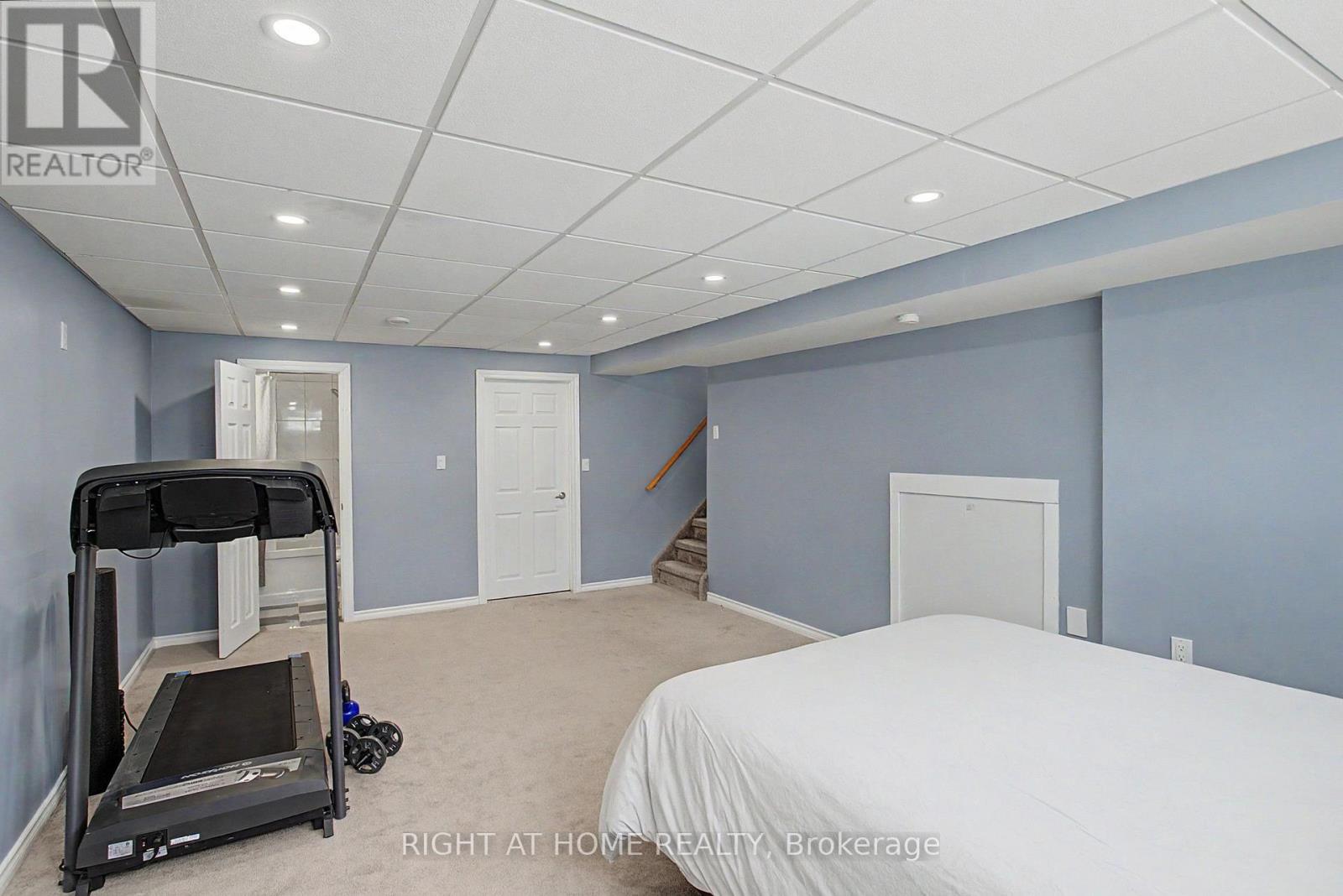 784 Rodney Court Property Photo 29