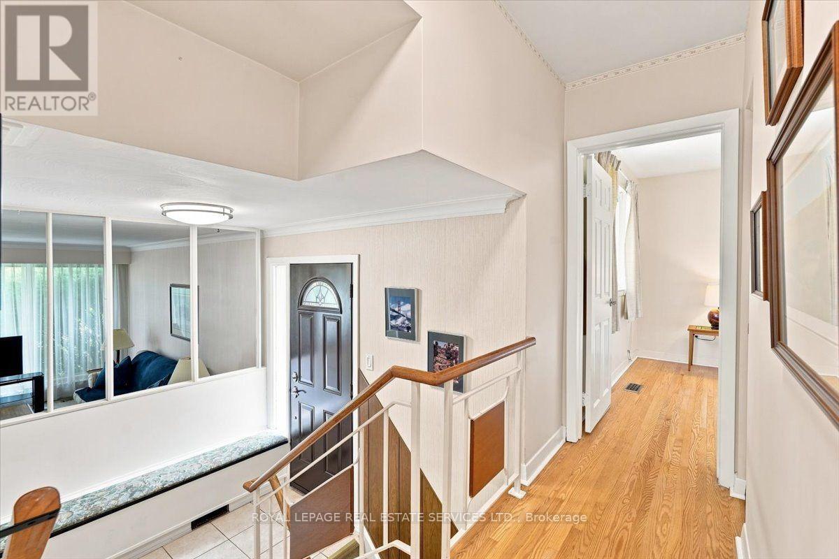 142 Cass Avenue Property Photo 12