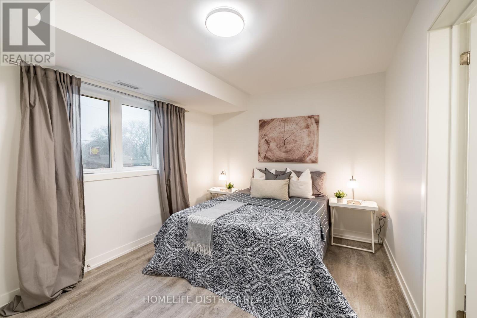 312 - 976 Simcoe Street N Property Photo 9