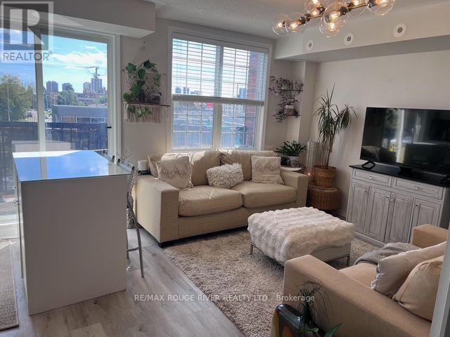 312 - 25 Strangford Lane Property Photo 9