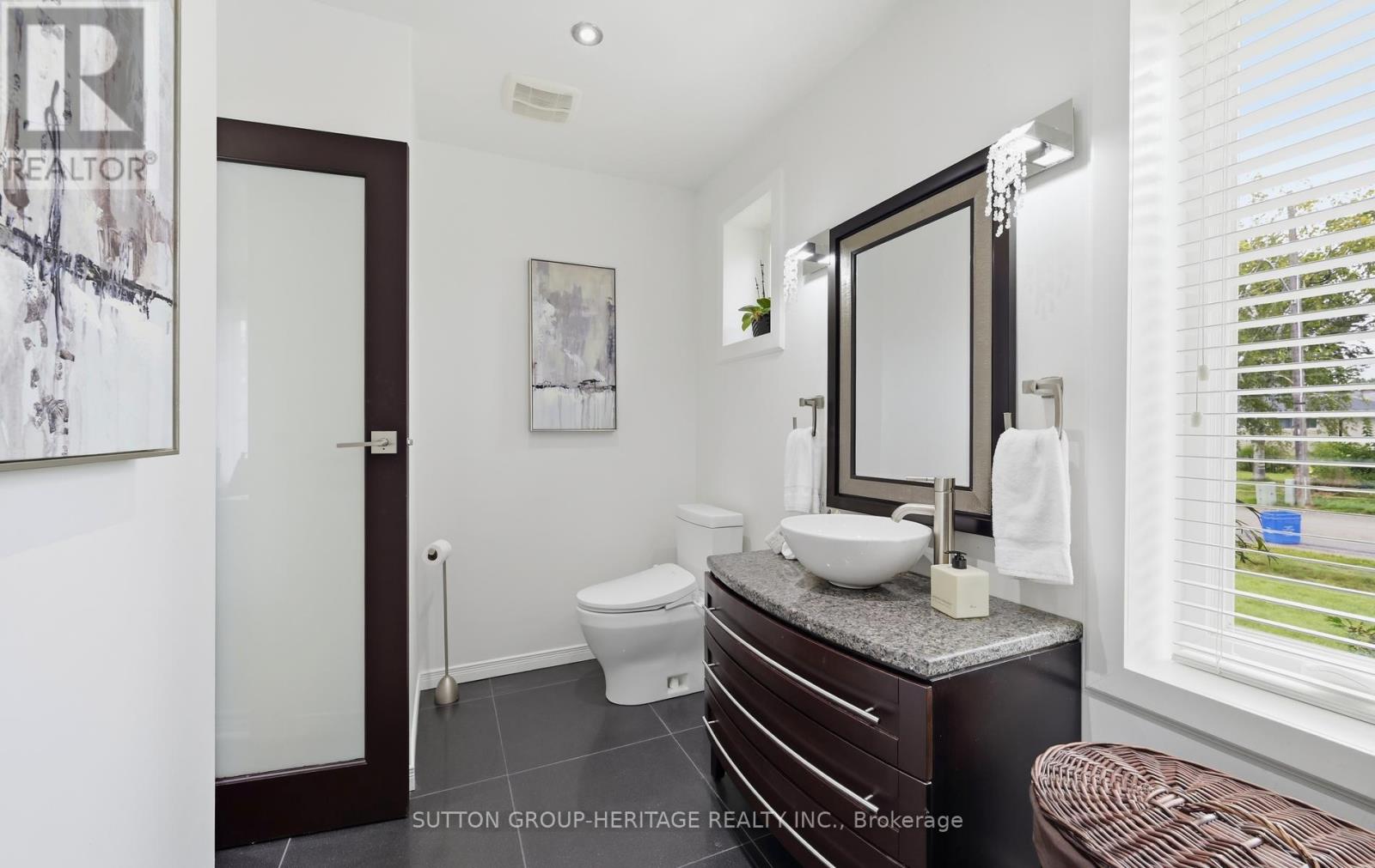 1020 Wardman Crescent Property Photo 19