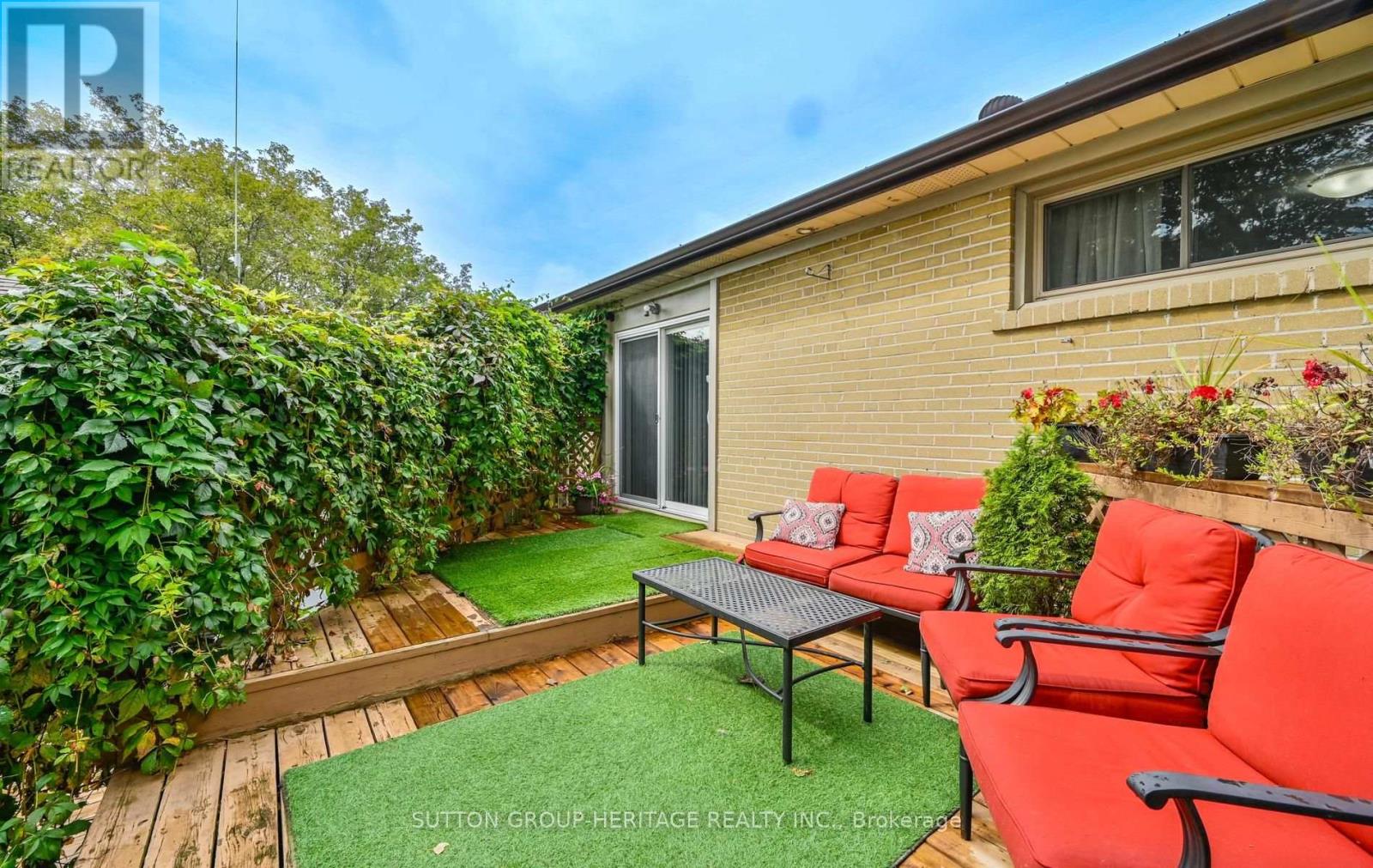 1020 Wardman Crescent Property Photo 39