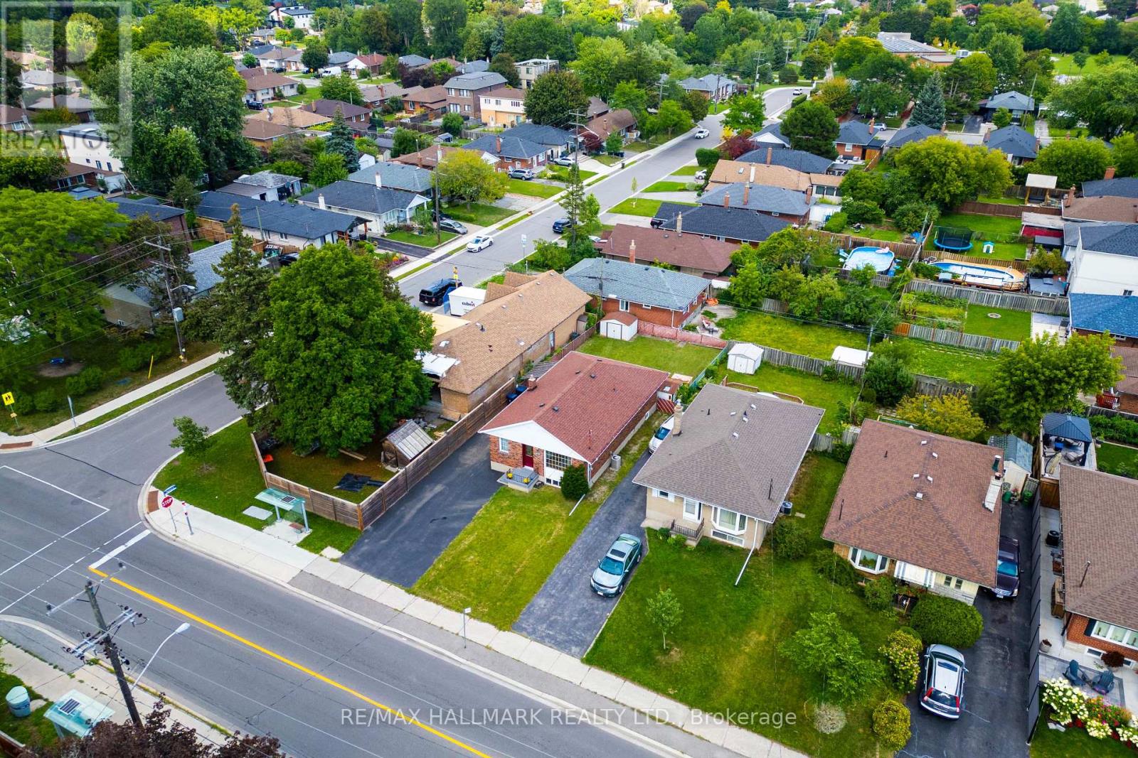 1557 PHARMACY AVENUE