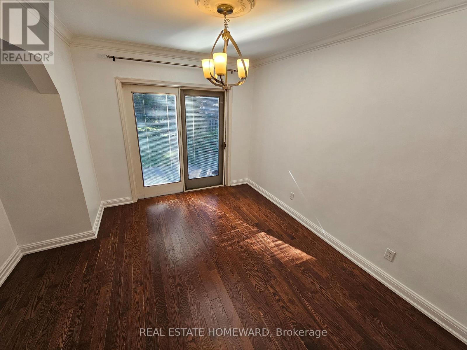 44 Harris Park Drive Property Photo 11